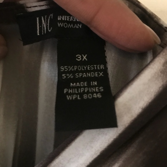 Sundress - Picture 3 of 4